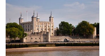 FAMILY Ticket to The Tower of London and an