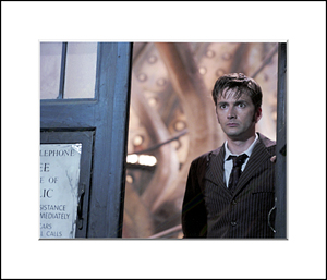 FamousRetail David Tennant as Doctor Who unsigned 10x8and#39;and39; photo