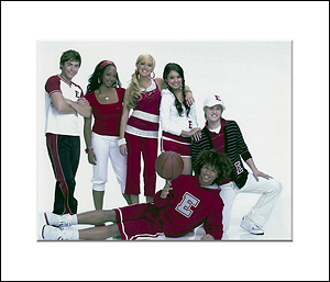 FamousRetail High School Musical unsigned 10x8and#39;and39; photo