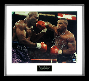 FamousRetail Mike Tyson v Evander Holyfield signed 20x16and#39;and39; photo