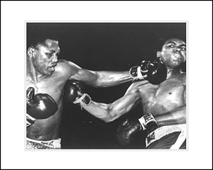 Muhammad Ali v Frazier unsigned 8x10and#39;and39; b/w photo