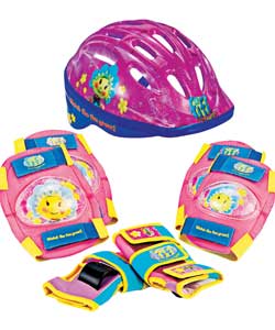 Fifi Helmet and Safety Pads