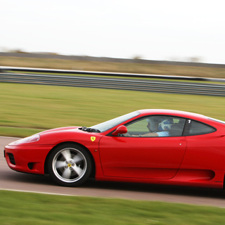 Firebox Fantastic Ferrari Driving Experience
