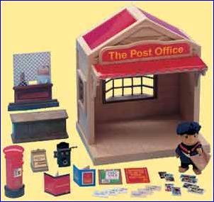 Flair Sylvanian Post Office and Figure