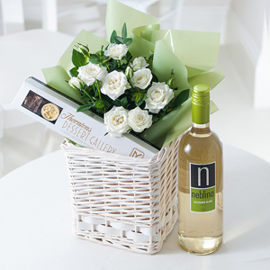Flowers Direct White Wine Gift Set