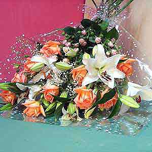 Flowers Directory Rose and Lily Bouquet