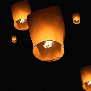 Flying Chinese Lanterns - Pack of 10