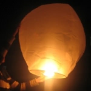 Flying Chinese Lanterns - Pack of 4