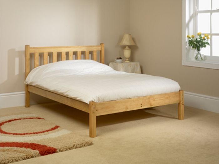 Friendship Mill Beds FSM Shaker 4ft Small Double Pine Bedstead