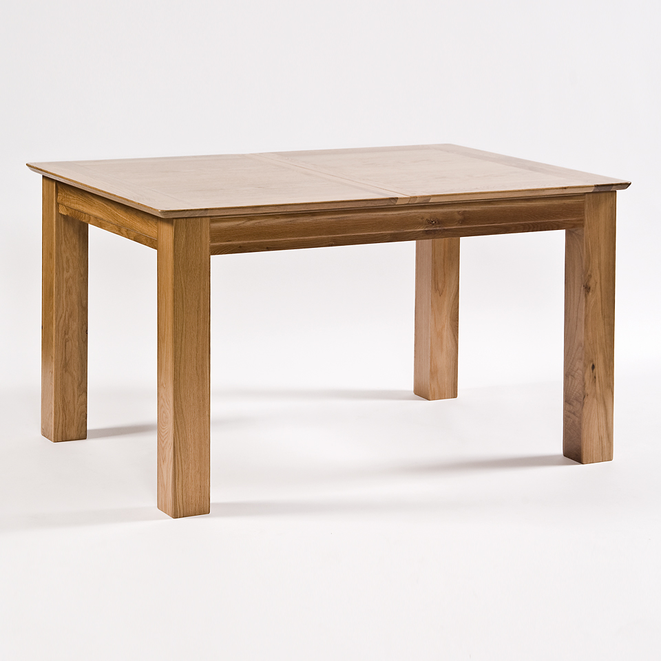 Gardens and Homes Direct Constance Oak Extending Dining Table