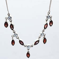 Garnet and Freshwater Pearl Necklace
