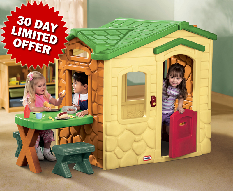 Little Tikes Picnic on the Patio Playhouse -