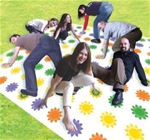 Get Knotted: 3m square playmat. Dice: 45cm