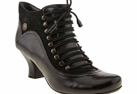 Black Vivianna Boots