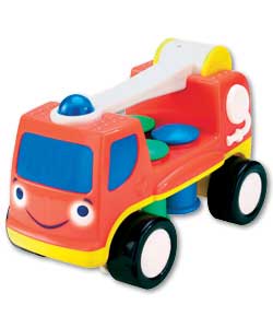 IQ BUILDERS Electronic Fire Engine