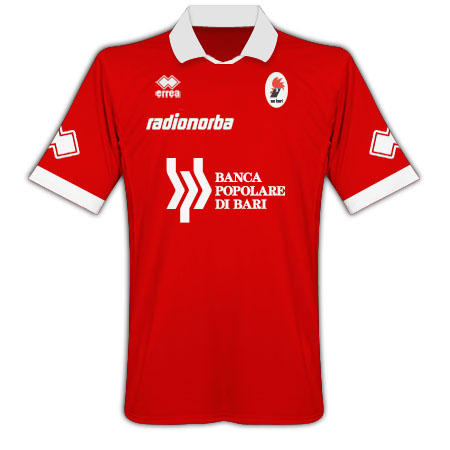 Italian teams Errea 2010-11 Bari Errea Away Football Shirt