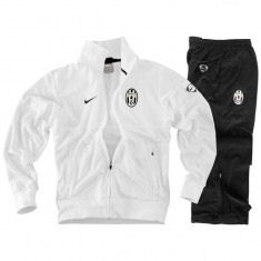 Italian teams Nike 09-10 Juventus Woven Warmup Suit (White)