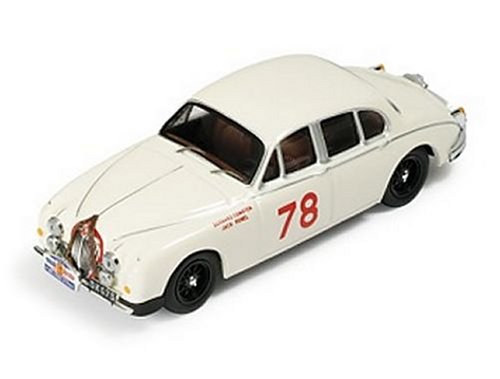 Diecast Model Jaguar MKII (Winner Tour de France 1960) in White (1:43 scale)