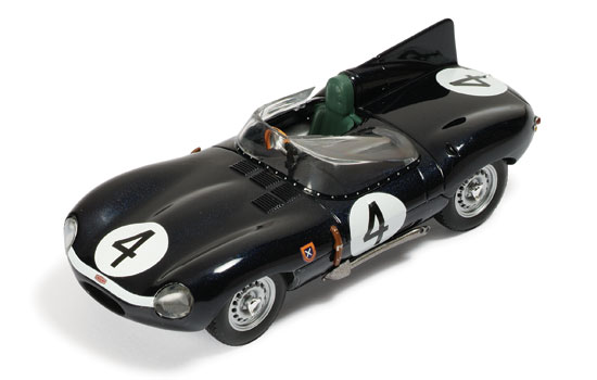 ixo Jaguar D #4 N.Sanderson-R.Flockhart Winner Le