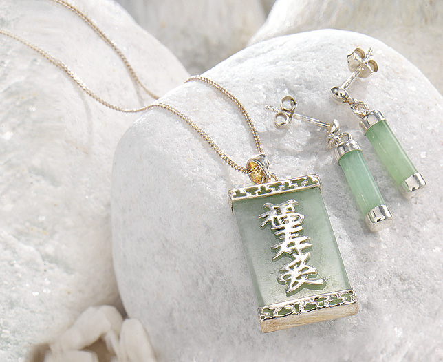 jade /Silver Link Earrings, green