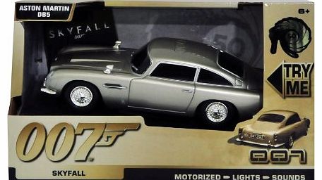 James Bond - RICHMOND TOYS - TOYSTATE James Bond Aston Martin DB5 with Motorised Light 