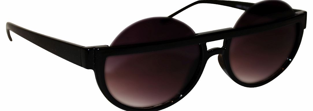 Jeepers Peepers Round Black Oversized Taylor Sunglasses from
