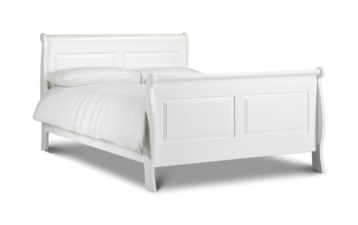 beds white