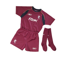 Junior sizes Reebok 06-07 Bolton Infant away Kit