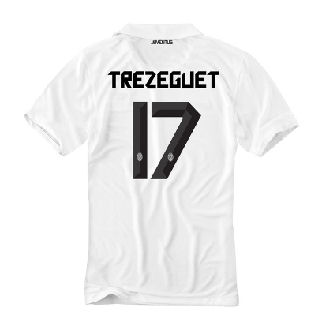 Juventus Nike 2010-11 Juventus Nike Away Shirt (Trezeguet 17)