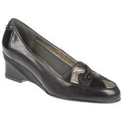 K Shoes by Clarks Female Bellarosa Leather/Other Upper Leather/Textile Lining in Black