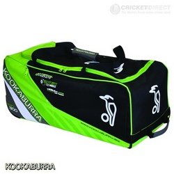 Kids 2013 Pro 300 Cricket Wheelie Bag - Black/Lime, 700mm x 290mm x 280mm