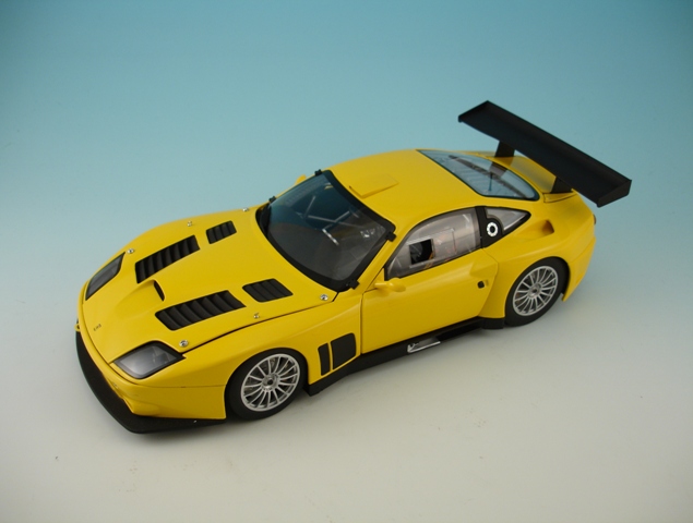 Kyosho Ferrari 575 GTC 2004 Yellow