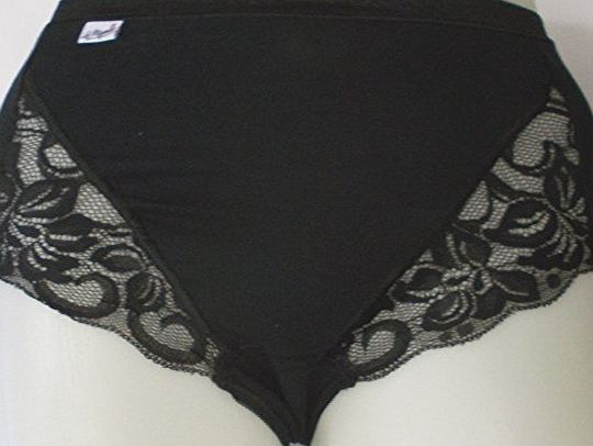 La Marquise 3 Pairs Ladies Black Combed Cotton Maxi Briefs, Full Coverage Knickers with Lace size 14