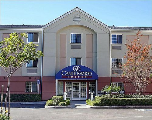 Candlewood Suites Irvine East