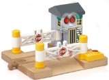 Learning Curve Wooden Thomas and Friends: Deluxe Railway Crossing