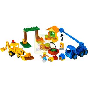 LEGO Duplo Scoop and Lofty at the Building Yard