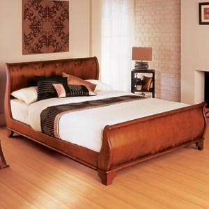 Limelight Saturn 4FT 6 Double Wooden Bedstead