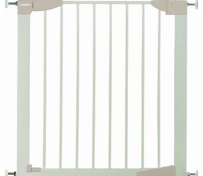 Lindam Auto Close Baby Safety Gate with Extra Wide Doorway