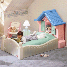 Cozy Cottage Toddler Bed