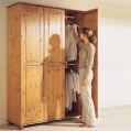 Littlewoods-Index stockholm three-door master wardrobe