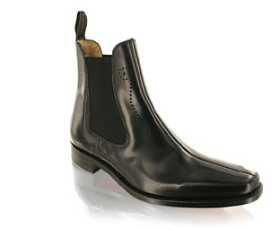 Chelsea Boot With Centre Seam Detail
