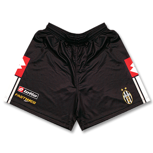 02-03 Juventus Training Shorts