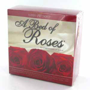 Loverand#39;s Choice Bed of Roses Gift Set