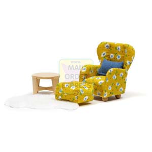 Dolls House Sm land Armchair With Footstoo