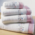 LXDirect gingham towel range