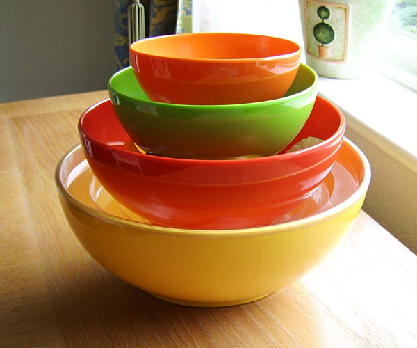 4 Stacking Melamine Multi coloured bowls