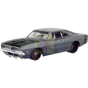 Maisto 1 24 Scale Dodge Charger Grey