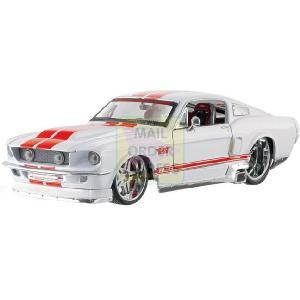 Maisto 1 24 Scale Ford Mustang White Red Stripes
