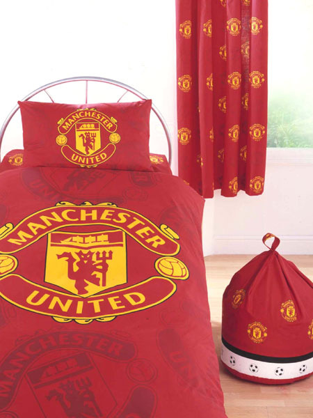Manchester United FC Crest Curtains 54` drop