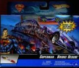 Hot Wheels Superman Bridge Rescue - Super Heros Action Pack